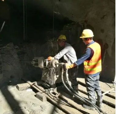 黄岩水下抗分散灌浆料特点 水下不分散注浆料介绍